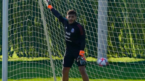 Vega será el único titular.