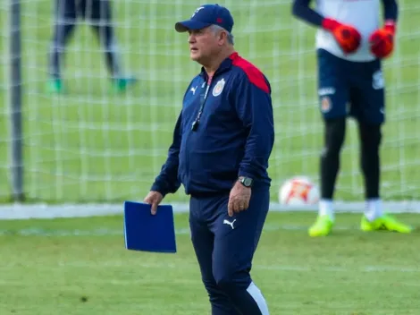 Los errores que han marcado a Vucetich en Chivas