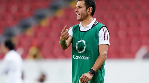 Lozano no tiene trabajo por el momento.