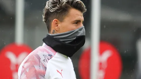 "Chicote" encaró a un aficionado.