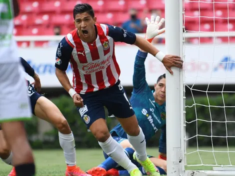 Ángel Zaldívar, el delantero que calla bocas con goles