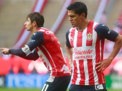Los tormentosos inicios de Chivas en casa