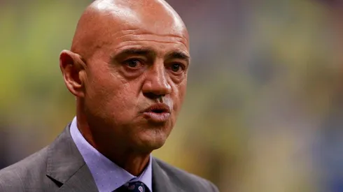 José Luis Sánchez Solá y una sugerencia para Chivas.