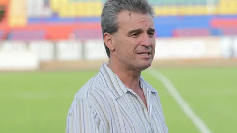 Néstor fue campeón con Chivas en 2006.