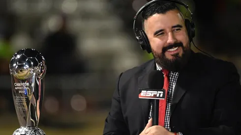 Morales siempre arremete contra Chivas.