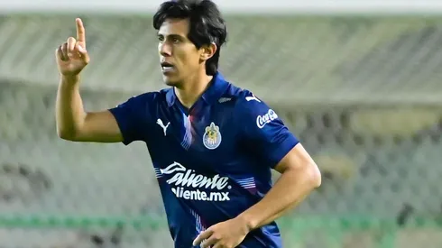 Macías le dijo hasta pronto a sus compañeros.