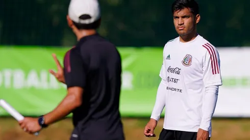 Chivas apunta a estos 3 delanteros