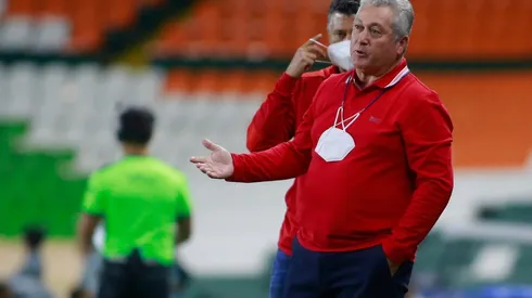 Vucetich piensa en Gómez para reforzar la zaga.