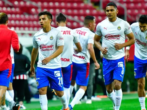 Chivas celebra Día del Niño con Olivas, el “Tiba” y Beltrán