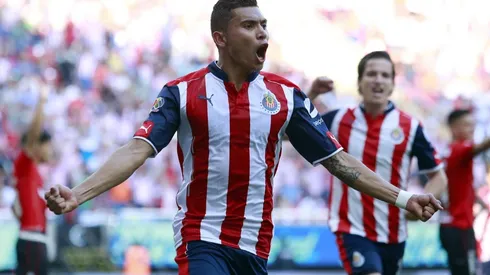 Orbelín obtuvo tres títulos con las Chivas.