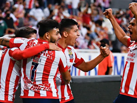 Chivas se lleva las portadas principales en México