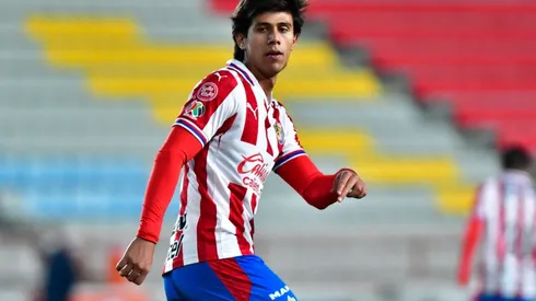 Macías no jugó los dos anteriores duelos como titular.