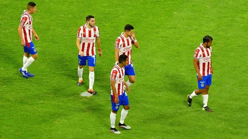 Chivas volvió a defraudar y cayó frente a Cruz Azul