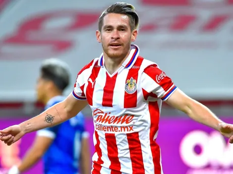 Angulo pide que mentalidad del Tri se traslade a Chivas