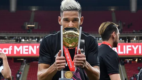 Antuna, con mejores números en el Tri que en Chivas