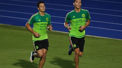 Chicharito y Moreno serían buenos refuerzos para Chivas.