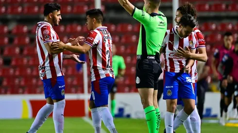 El Rebaño Sagrado marcha en el puesto 16 con 12 unidades.