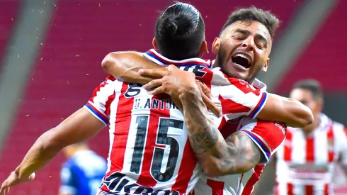 Molina explicó por qué Vega y Antuna no brillan en Chivas