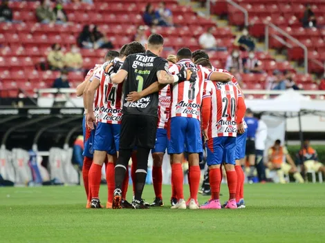 ¿En qué posiciones debería reforzarse Chivas?
