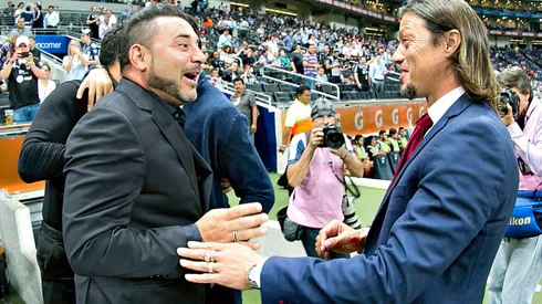 Mohamed y Almeyda son candidatos naturales en Chivas.