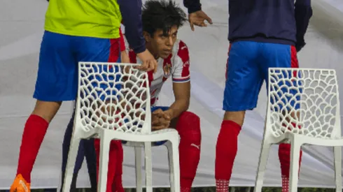 El atacante de Chivas suma seis goles en el torneo.