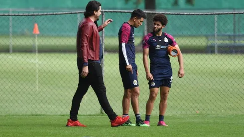 Vergara se acercó a manifestarles apoyo a los jugadores del Rebaño.