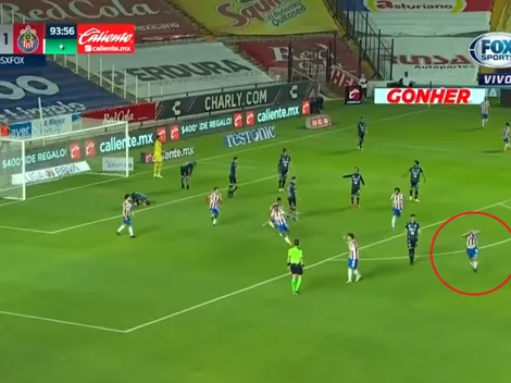 La extraña celebración de Briseño en el gol de Ponce