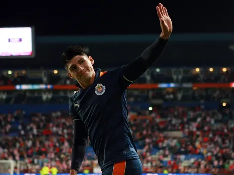 Alan Pulido no descarta su regreso a Chivas