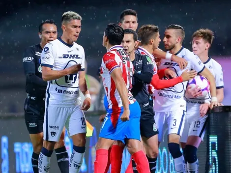 Chivas se impone a Pumas 2-1