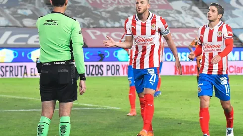 Hiram Mier fue respaldado por su entrenador tras la acción del penal en los últimos minutos del partido en Pachuca