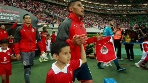 Salcido fue el último gran capitán al alzar tres títulos de las Chivas: Copa MX, Liga MX y la Liga de Campeones de Concacaf