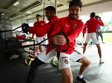 Chivas analiza renovar a Oribe Peralta