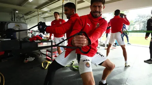 Peralta pudiera dar por terminada su carrera en diciembre o tener la opción de un semestre más en Chivas