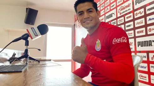 Sánchez compartió con "Chicharito" en el Tapatío y su primer año en Chivas, por lo que identificó parecido de JJ Macías