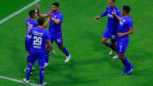 El mediocampista de Cruz Azul es seguido de cerca por el Guadalajara para su retorno