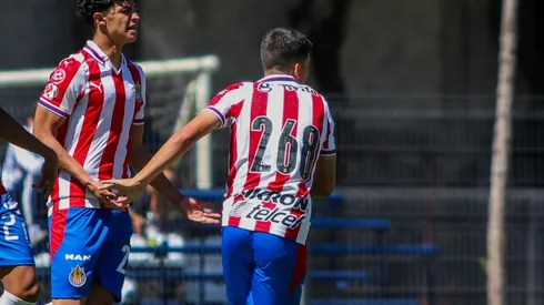 Carlos Salcido Jr y Christo Vela lideran al plantel Sub-17 de las Chivas en Fuerzas Básicas