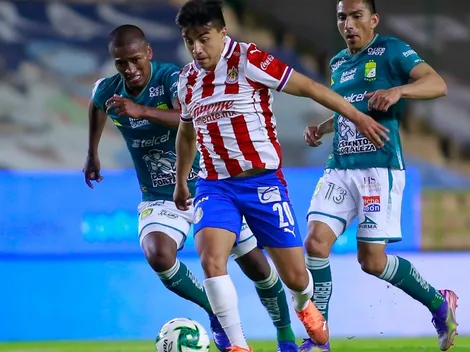 Chivas estrena su hermosa playera azul