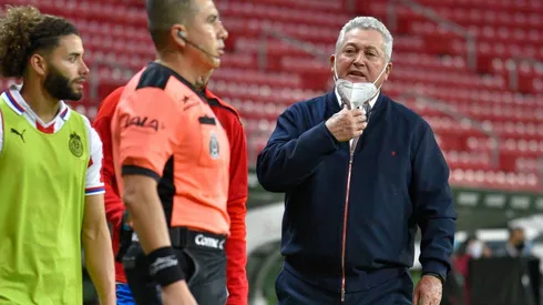 Vucetich contaría con toda la confianza del alto mando de las Chivas, pero se especula su continuidad