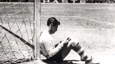 La imagen duró sólo un instante que ni el árbitro advirtió, según el propio Gómez, pero se eternizó y arraigó el Clásico Tapatío