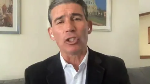 De la Torre explotó y cargó contra el planteamiento táctico de Víctor Manuel Vucetich