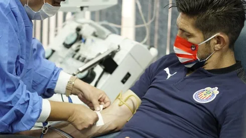 Oribe Peralta se contagió de coronavirus en julio de 2020 y donó plaquetas en una iniciativa de Chivas
