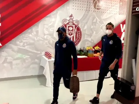 Chivas llegó al Akron para debutar en casa