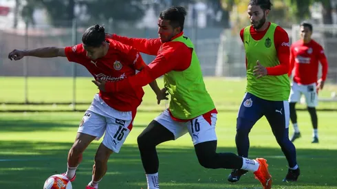 Chivas inició la semana y piensa en el debut