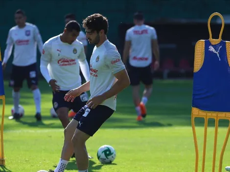 Hasta cuándo tiene tiempo Chivas para buscar refuerzos