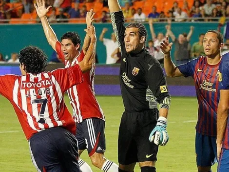 La noche que Chivas goleó y humilló al Barcelona de Messi