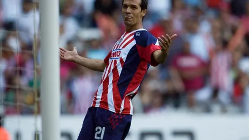 Borgetti jugó seis partidos de la Copa Libertadores de 2009 y tampoco pudo anotar un gol