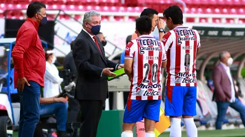 Vucetich pidió “luchar” para traer refuerzos