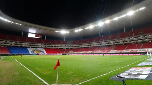 Chivas reduciría sueldos a los jugadores para el 2021