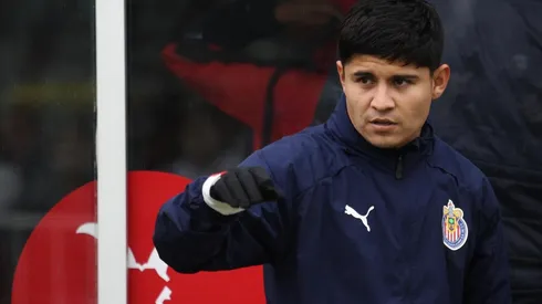 Necaxa rechaza ofrecimiento de Chivas con Chofis.