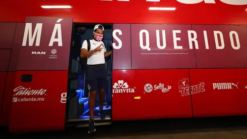 Chivas ya se encuentra en el vestidor visitante para ultimar los detalles de este partido trascendental